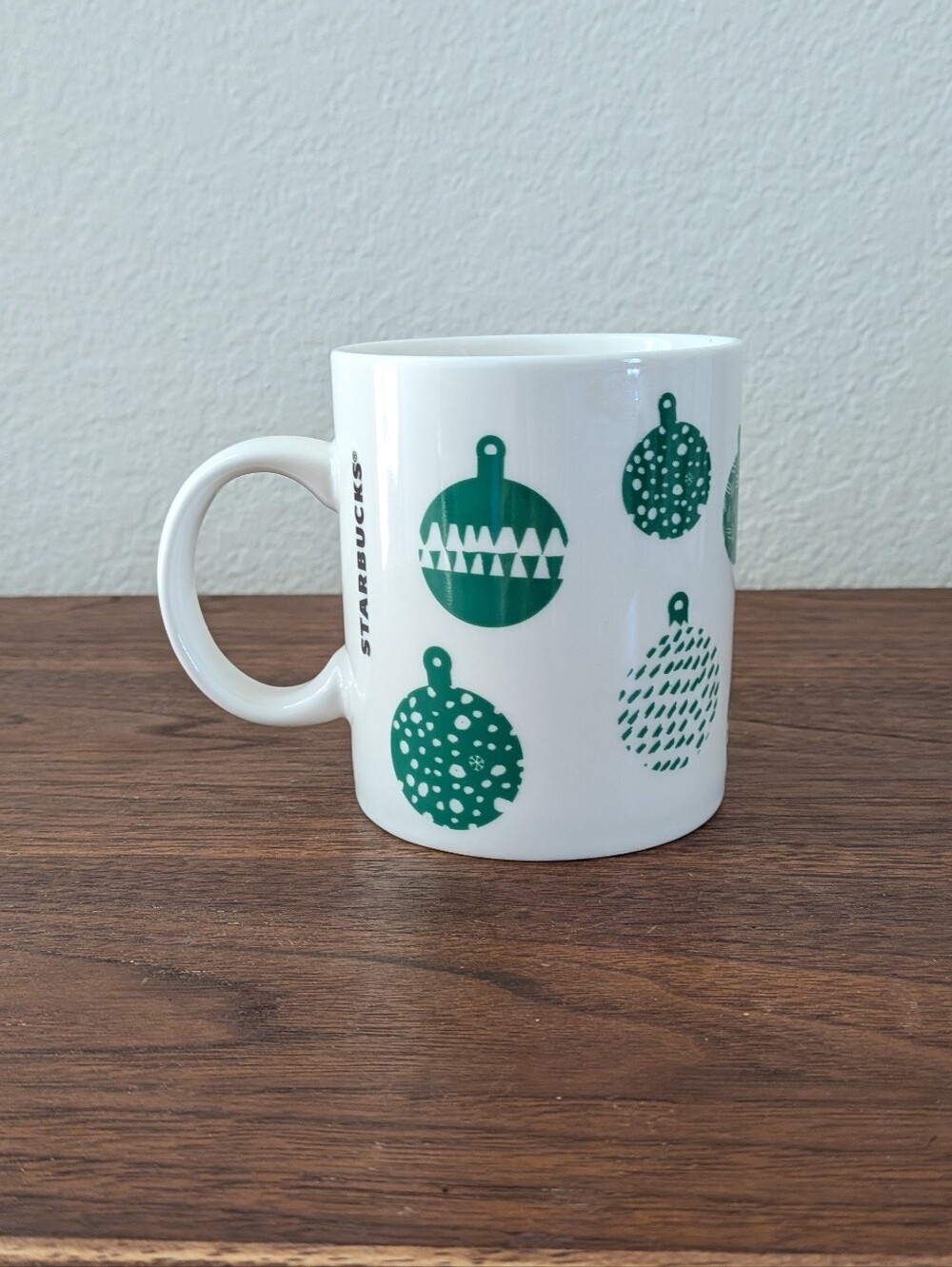 2016 STARBUCKS Christmas Holiday Coffee Mug 12 Oz Christmas Green Ornaments